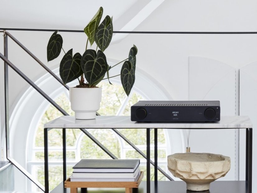 arcam-a25-integrovany-zesilovac-2-x-100-w-dac-trida-g (7)_NEW