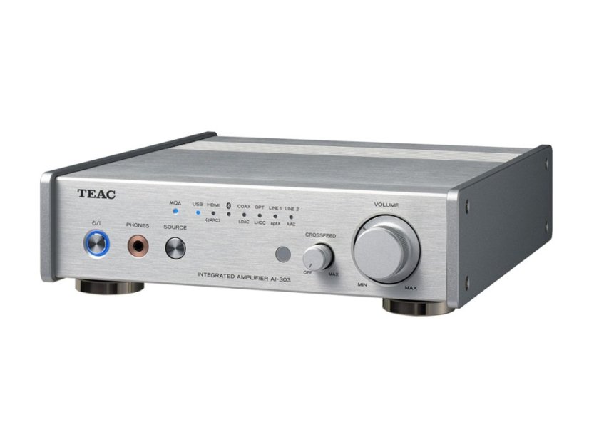 ai-303-s-angled_NEW_upravený-1_small1