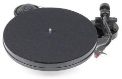 PJ-Phono-RPM1Carbon-piano